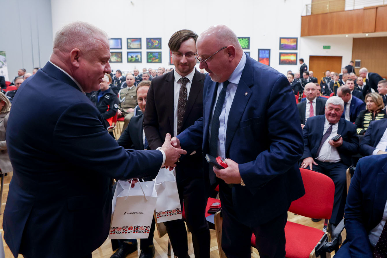 599114136 1288321316660770 2956446361989573162 n