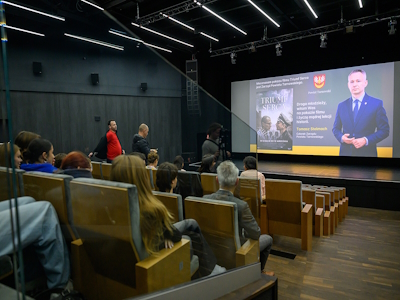 Kino, które uczy - młodzież obejrzała film "Triumf Serca"
